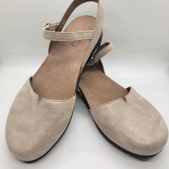 Dansko Rowan Suede Ankle Strap Clogs Beige Sparkle Leather Size 38 Comfort Shoes - Picture 1 of 16